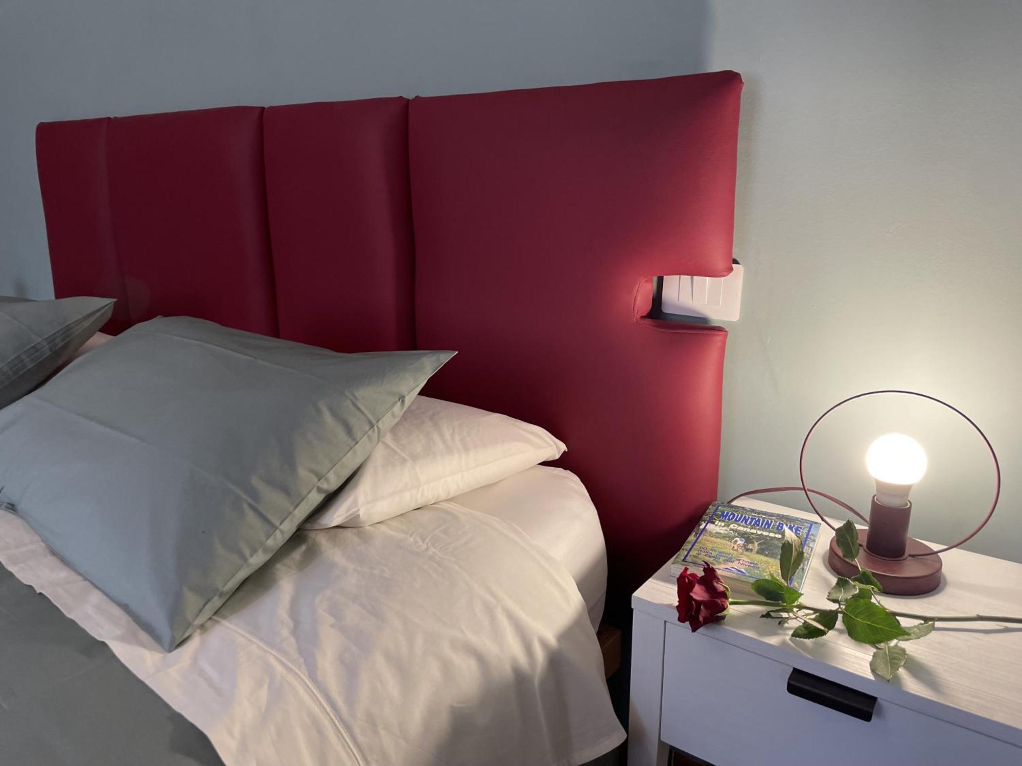 Bed and breakfast Con Vista Giardino E Piscina Borgofranco d'Ivrea