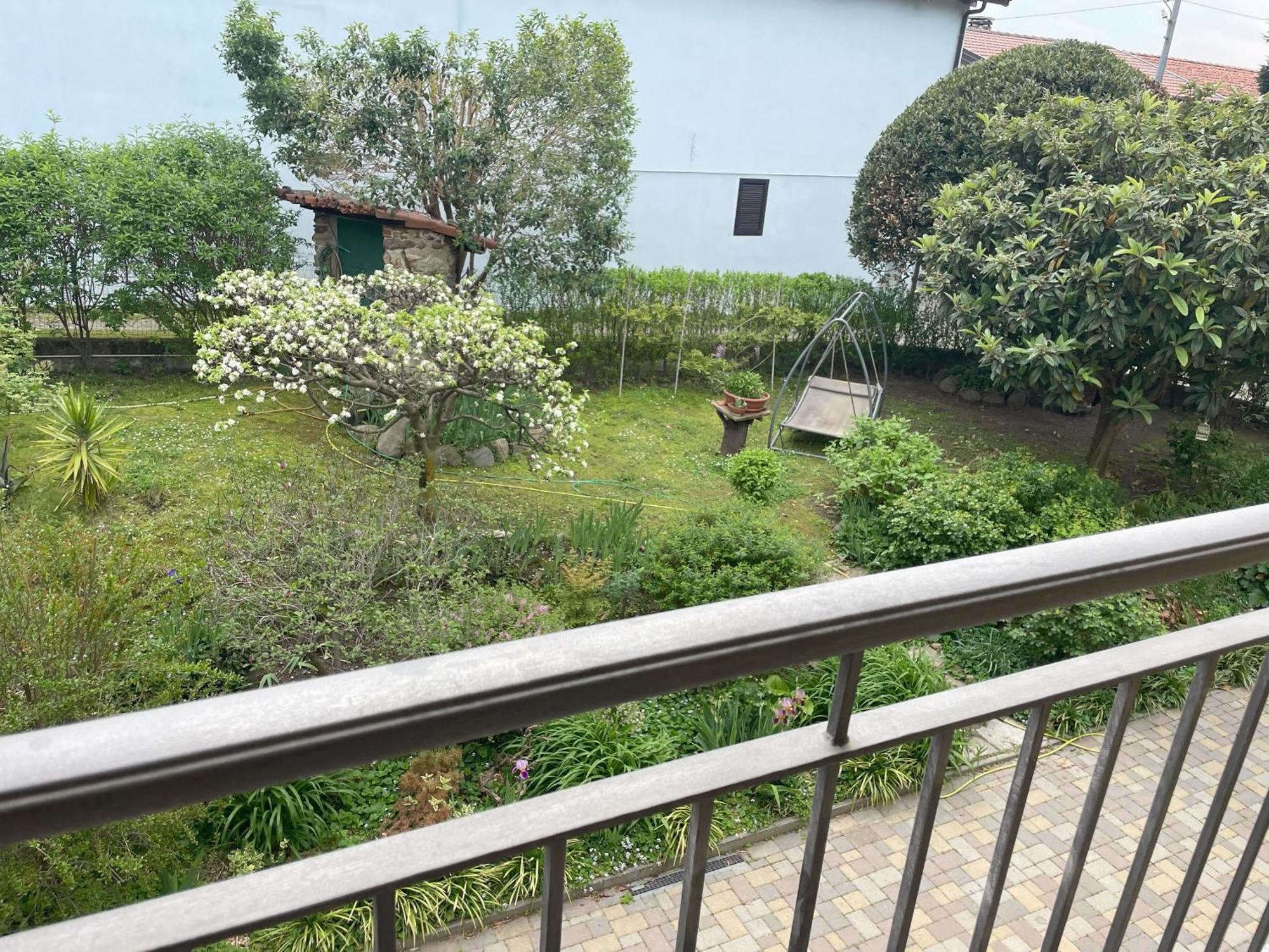 Bed and breakfast Con Vista Giardino E Piscina Borgofranco d'Ivrea