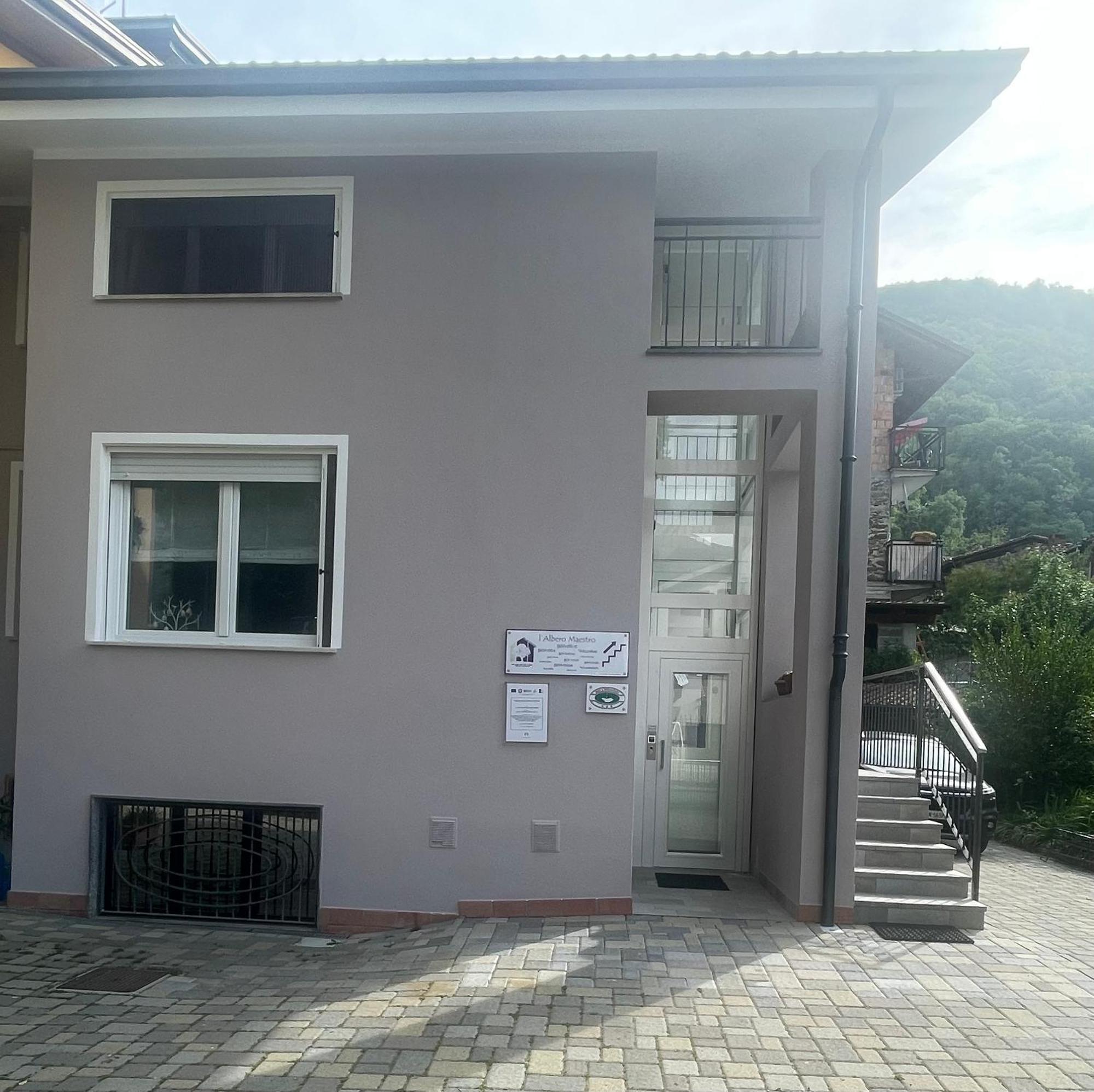Con Vista Giardino E Piscina Bed and breakfast 3*